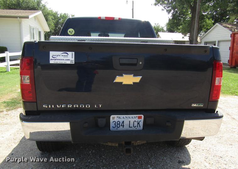 image for item DD8907 2011 Chevrolet Silverado 1500 Ext. Cab pickup truck