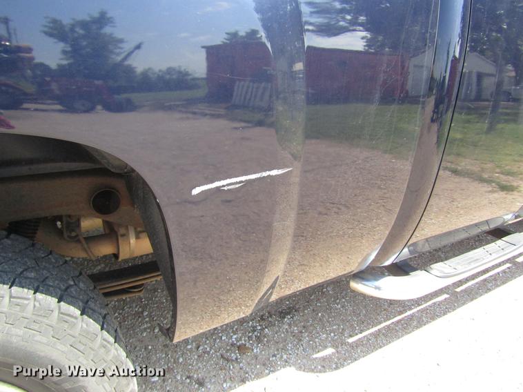 image for item DD8907 2011 Chevrolet Silverado 1500 Ext. Cab pickup truck