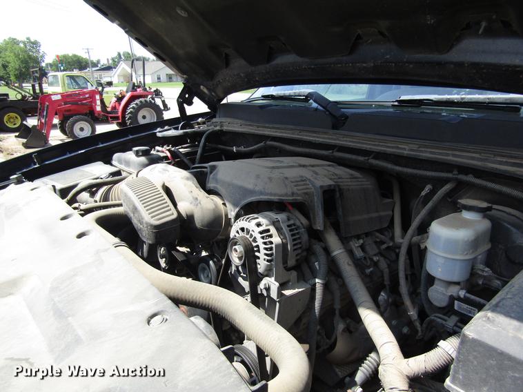 image for item DD8907 2011 Chevrolet Silverado 1500 Ext. Cab pickup truck