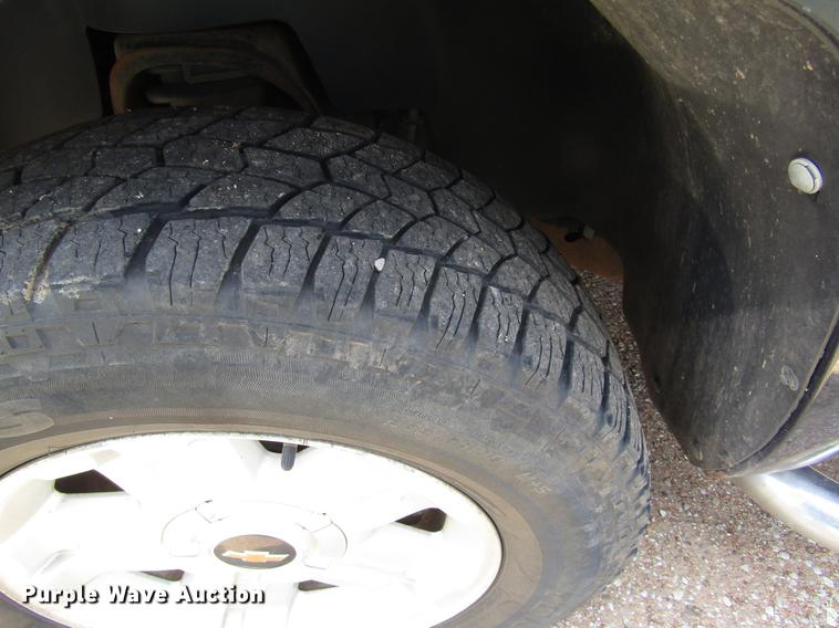 image for item DD8907 2011 Chevrolet Silverado 1500 Ext. Cab pickup truck