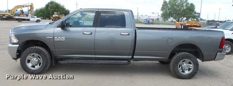 image for item DE2969 2013 Dodge Ram 2500 SLT Crew Cab pickup truck