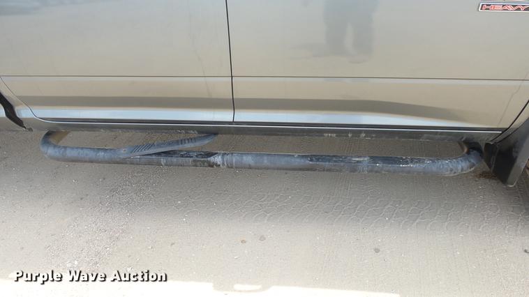 image for item DE2969 2013 Dodge Ram 2500 SLT Crew Cab pickup truck