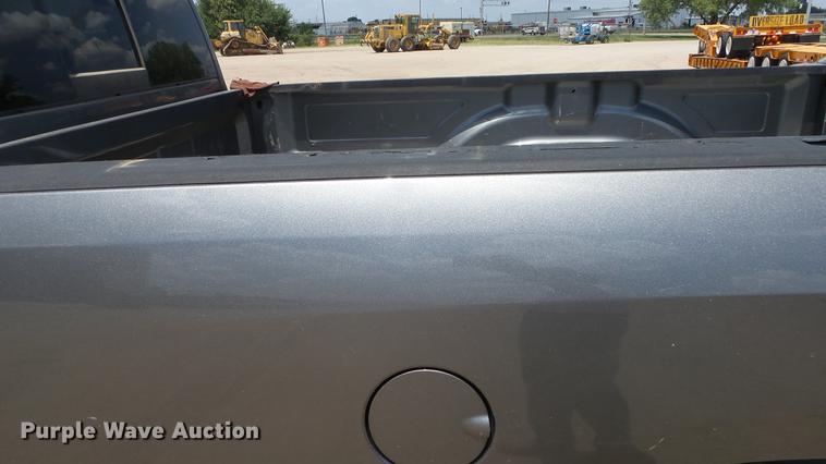 image for item DE2969 2013 Dodge Ram 2500 SLT Crew Cab pickup truck