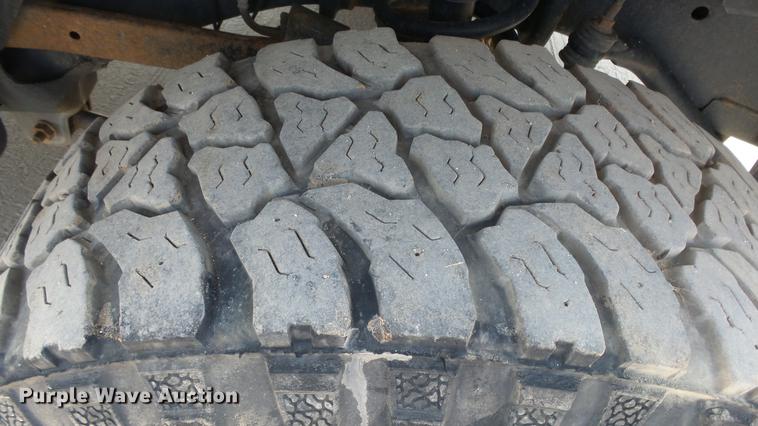 image for item DE2969 2013 Dodge Ram 2500 SLT Crew Cab pickup truck