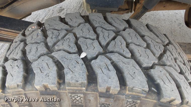 image for item DE2969 2013 Dodge Ram 2500 SLT Crew Cab pickup truck