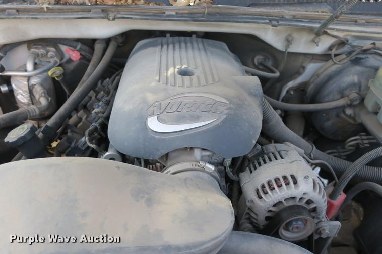 image for item DE3781 2002 Chevrolet Silverado 1500 pickup truck