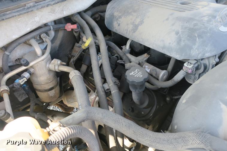 image for item DE3782 2004 Chevrolet Silverado 1500 pickup truck