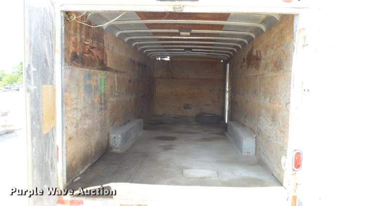 image for item DE7198 2004 Wells Cargo enclosed cargo trailer
