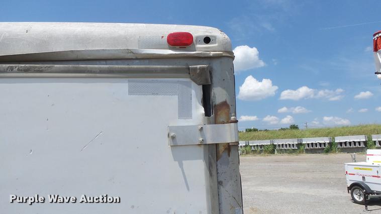 image for item DE7198 2004 Wells Cargo enclosed cargo trailer