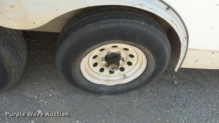 image for item DE7198 2004 Wells Cargo enclosed cargo trailer