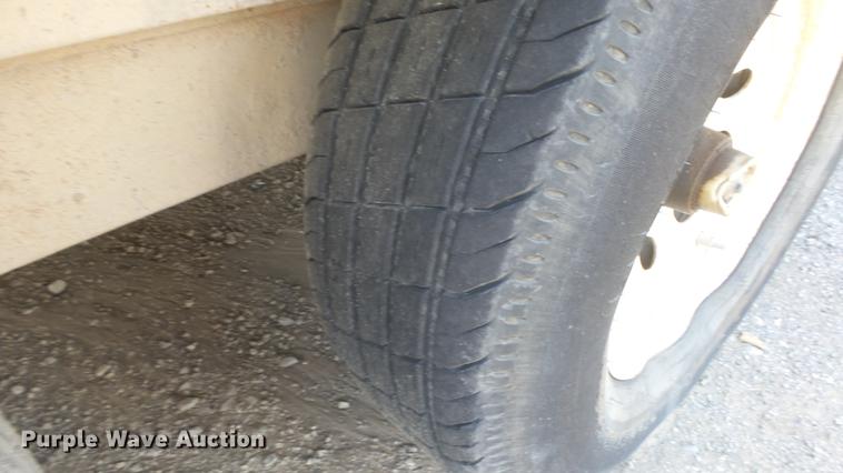 image for item DE7198 2004 Wells Cargo enclosed cargo trailer