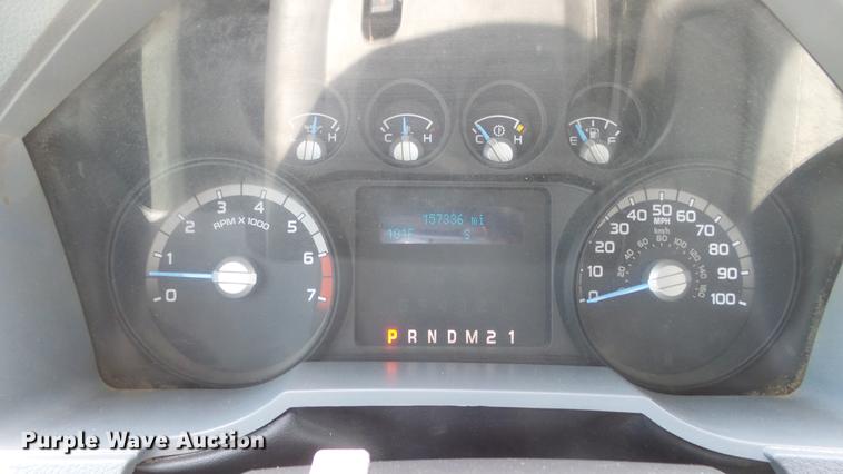 image for item DE7206 2013 Ford F250 Super Duty SuperCab pickup truck