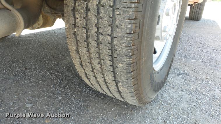 image for item DE7206 2013 Ford F250 Super Duty SuperCab pickup truck