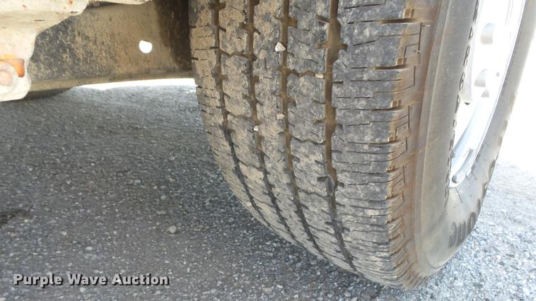 image for item DE7206 2013 Ford F250 Super Duty SuperCab pickup truck