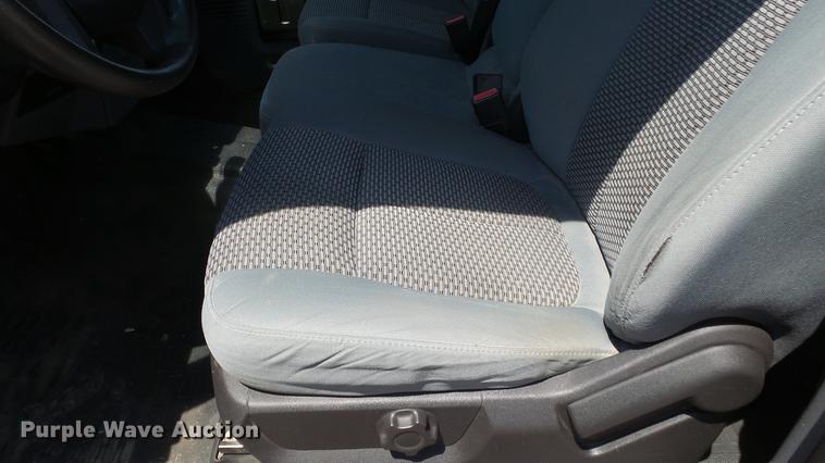 image for item DE7207 2014 Ford F250 Super Duty SuperCab pickup truck