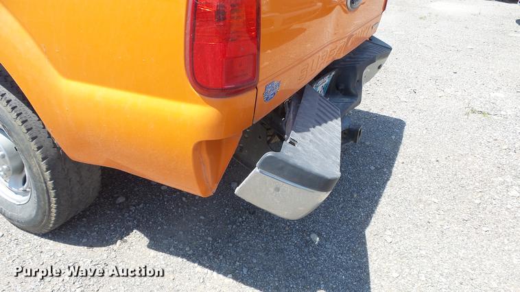 image for item DE7207 2014 Ford F250 Super Duty SuperCab pickup truck