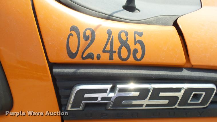 image for item DE7207 2014 Ford F250 Super Duty SuperCab pickup truck