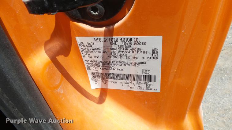 image for item DE7208 2013 Ford F250 Super Duty SuperCab pickup truck