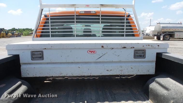 image for item DE7208 2013 Ford F250 Super Duty SuperCab pickup truck