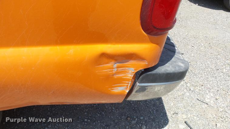 image for item DE7208 2013 Ford F250 Super Duty SuperCab pickup truck