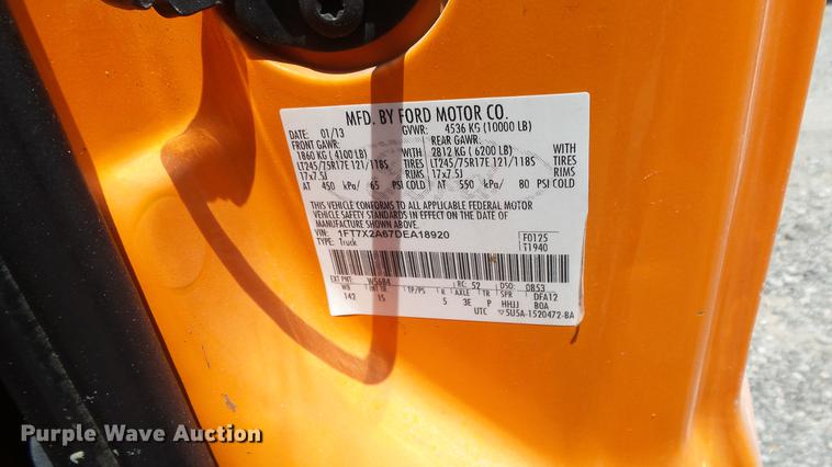 image for item DE7209 2013 Ford F250 Super Duty SuperCab pickup truck