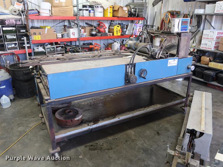 image for item DF2309 Roll Former Corporation VS-150 standing seam sheet metal roller