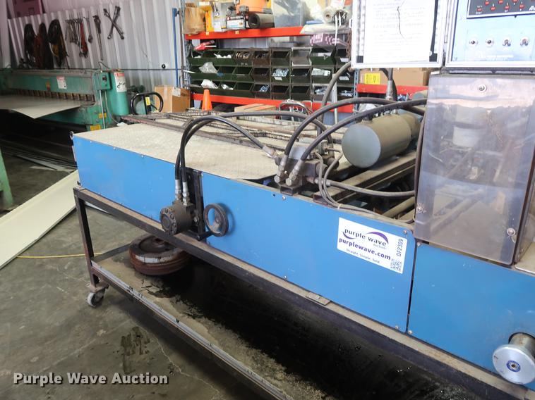 image for item DF2309 Roll Former Corporation VS-150 standing seam sheet metal roller