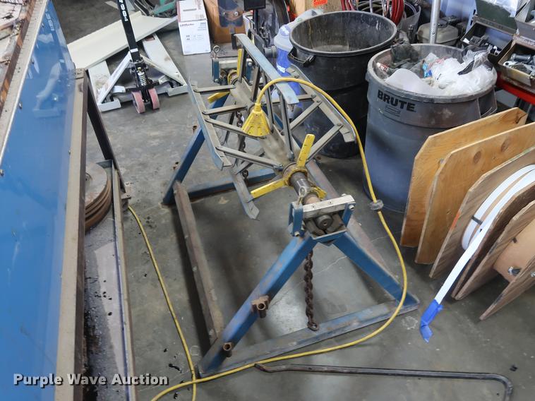 image for item DF2309 Roll Former Corporation VS-150 standing seam sheet metal roller