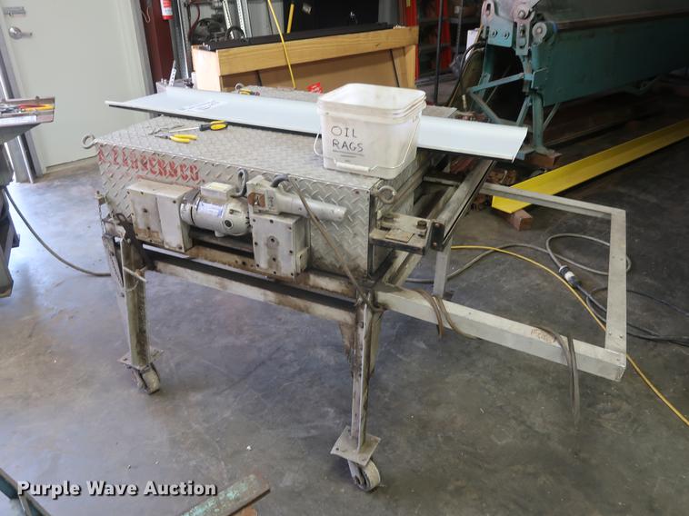 image for item DF2311 Roll Former standing seam sheet metal roller