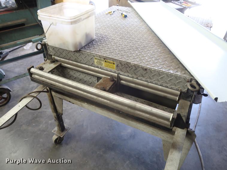 image for item DF2311 Roll Former standing seam sheet metal roller