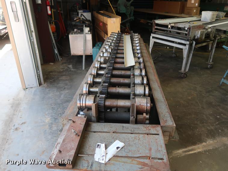 image for item DF2312 Lock former standing seam panel roller