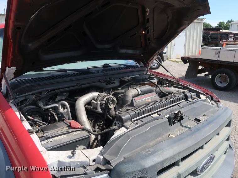 image for item DF2314 2006 Ford F450 Super Duty flatbed truck