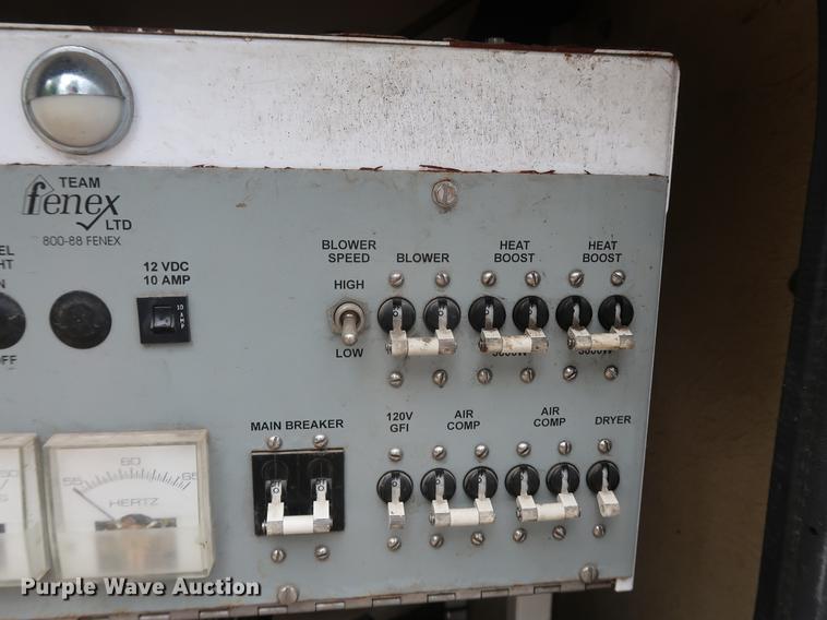 image for item DF2317 2000 Ford F450 Super Duty utility truck