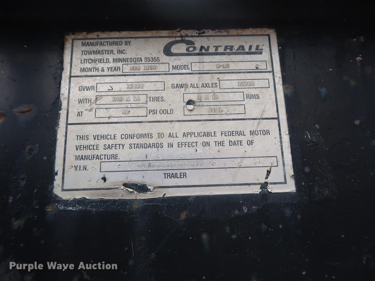 image for item DF2320 1999 Towmaster Contrail equipment trailer