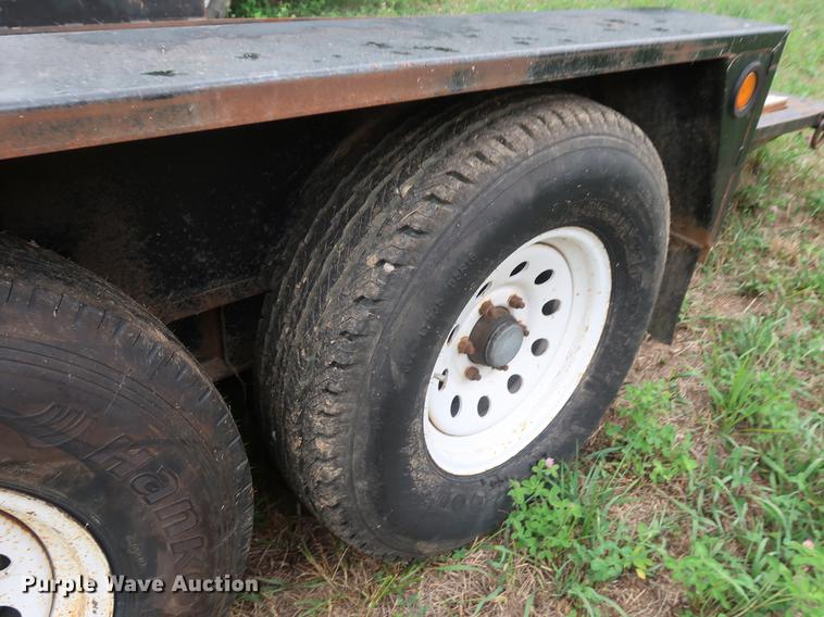 image for item DF2321 2003 Towmaster tilt deck equipment trailer