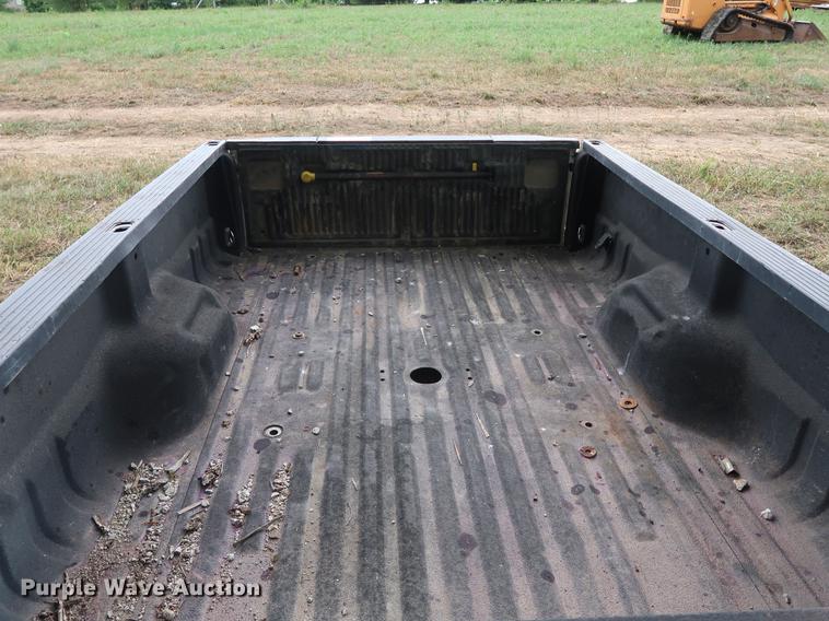image for item DF2323 Ford F350 pickup truck bed