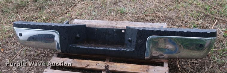 image for item DF2323 Ford F350 pickup truck bed