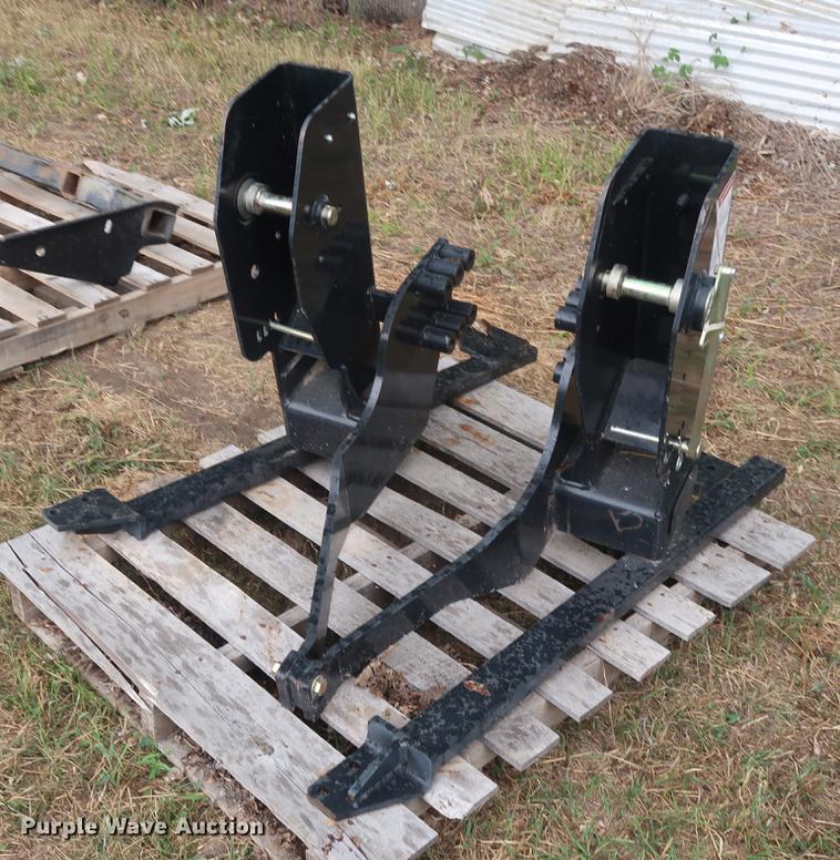 image for item DF2325 New Holland 270TL loader mounting brackets