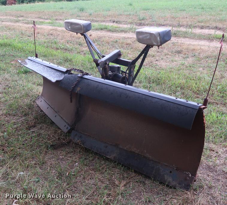 image for item DF2326 Western V-plow