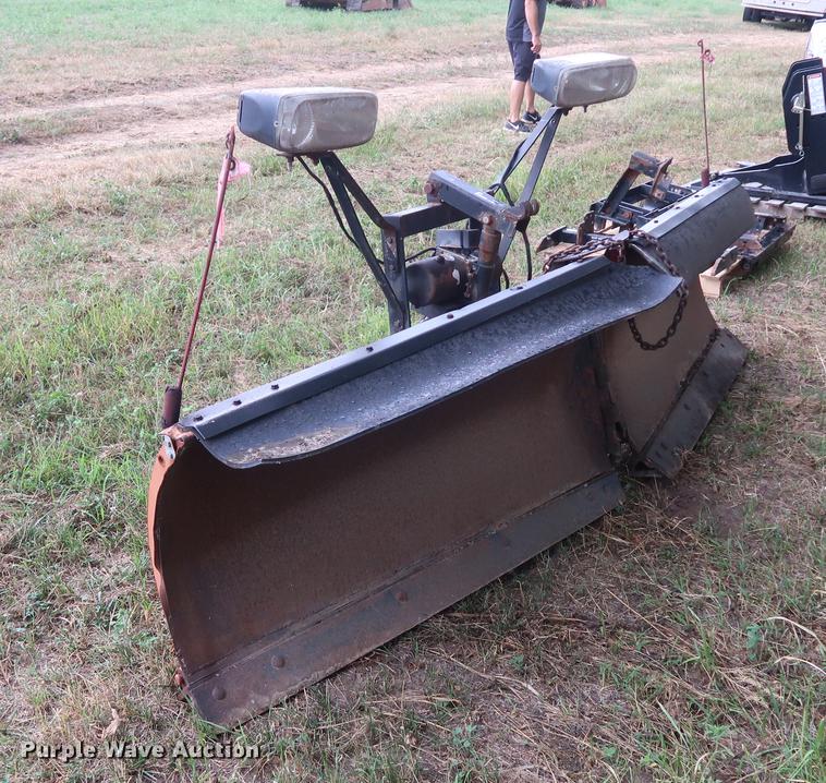 image for item DF2326 Western V-plow