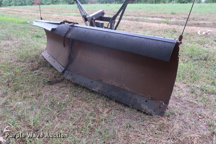 image for item DF2326 Western V-plow