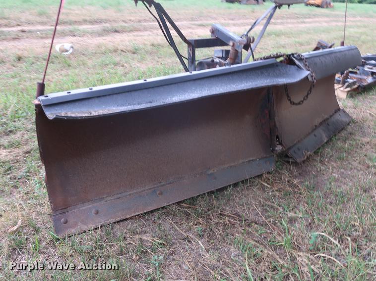 image for item DF2326 Western V-plow
