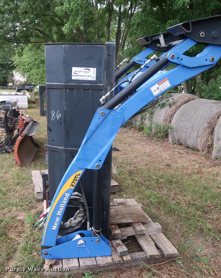 image for item DF2328 New Holland 270TL loader