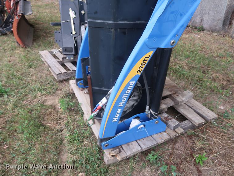 image for item DF2328 New Holland 270TL loader