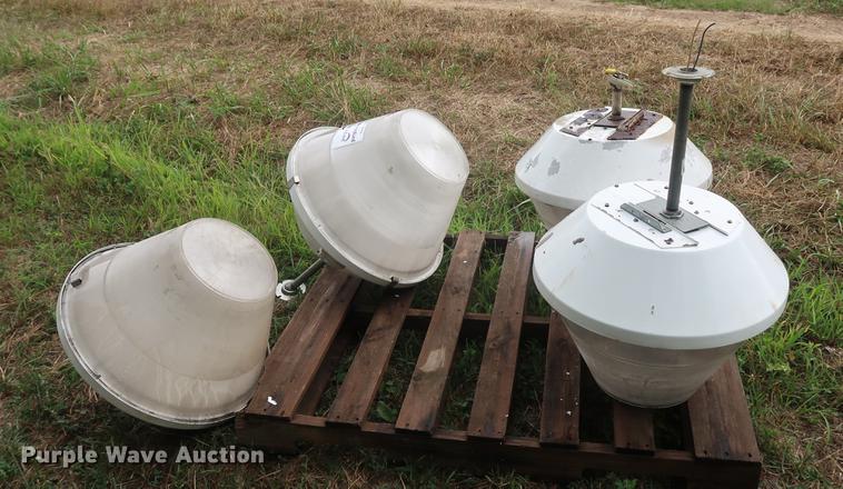 image for item DF2330 Approximately 20 ceiling lights