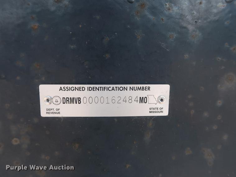 image for item DF2338 2005 equipment trailer