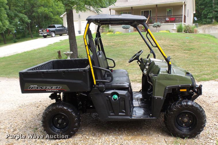 image for item DF3268 2012 Polaris Ranger 900 utility vehicle