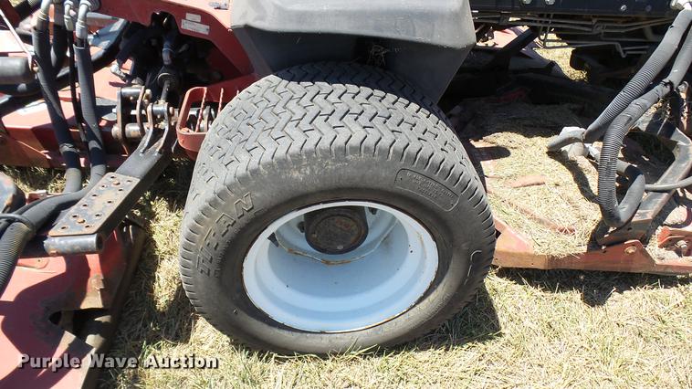 image for item DF3270 Toro Groundmaster 4700D lawn mower