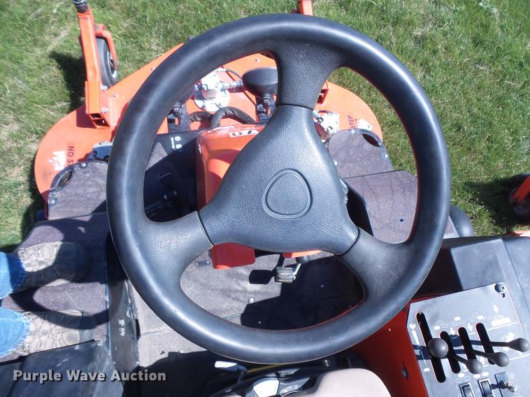 image for item DV9456 Jacobsen R311 mower