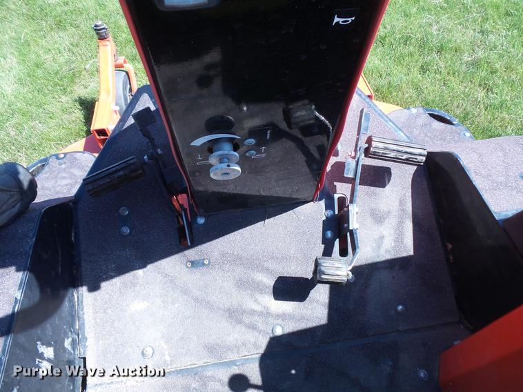 image for item DV9456 Jacobsen R311 mower